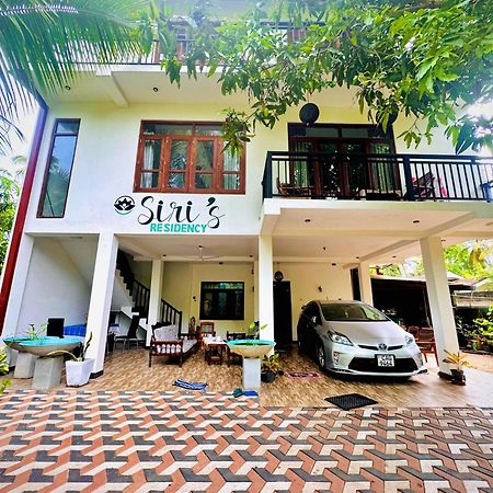 Apartamento Siri's Residency Habaraduwa Central Exterior foto